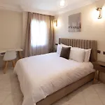 3 Lovely Bedrooms And Balcony In Central Casablanca